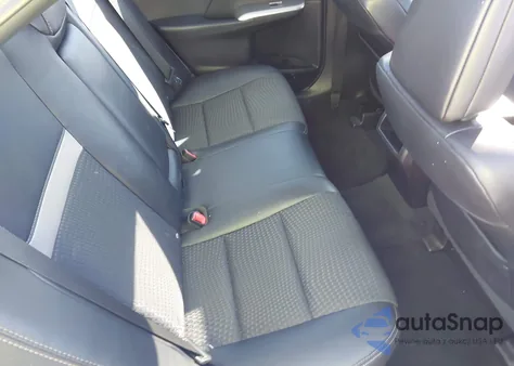 2012 Toyota Camry Se z USA, uszkodzony, nr VIN 4T1BF1FK6CU148975